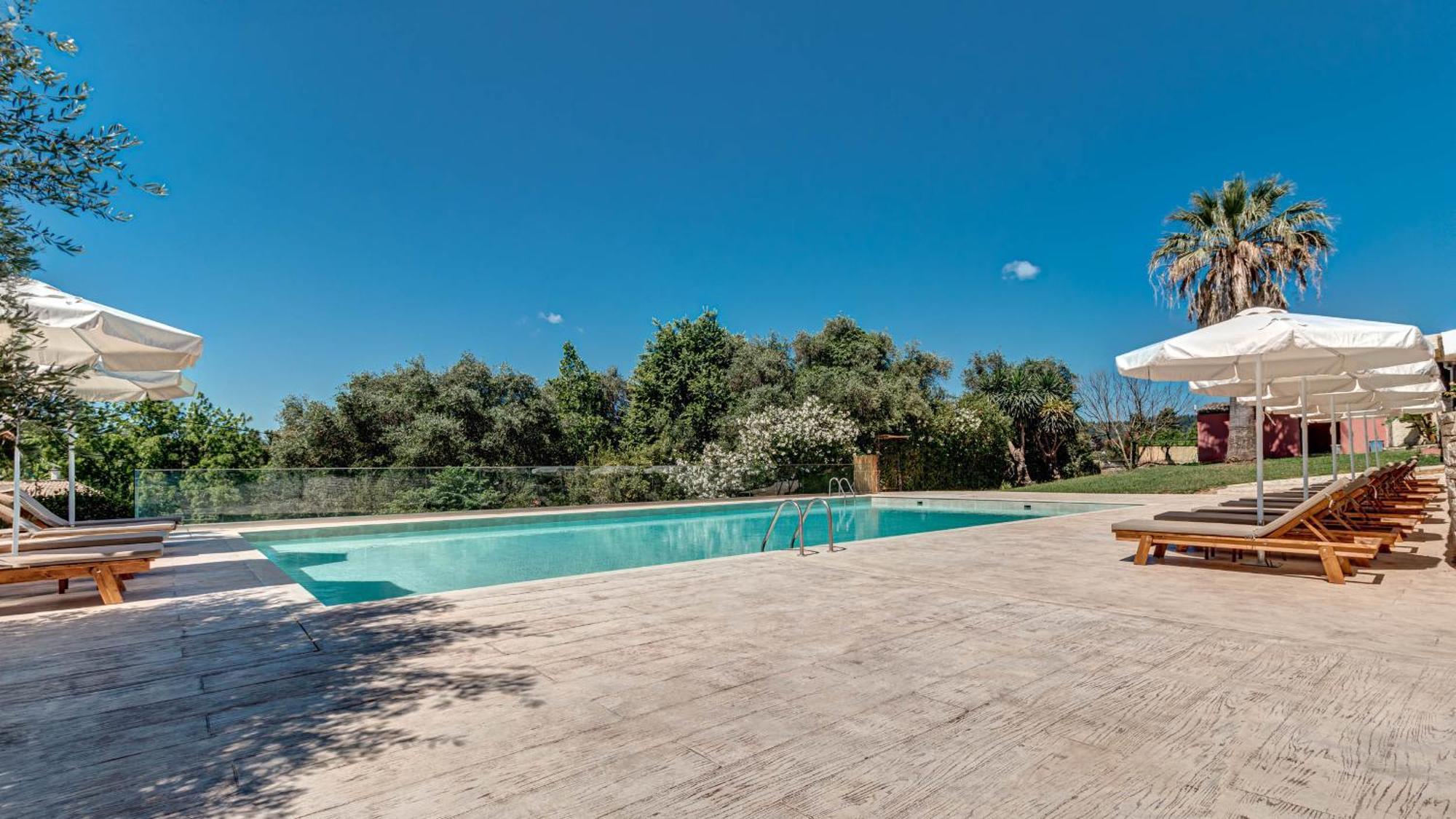 Ionian Arches Hotel Guviá Kültér fotó