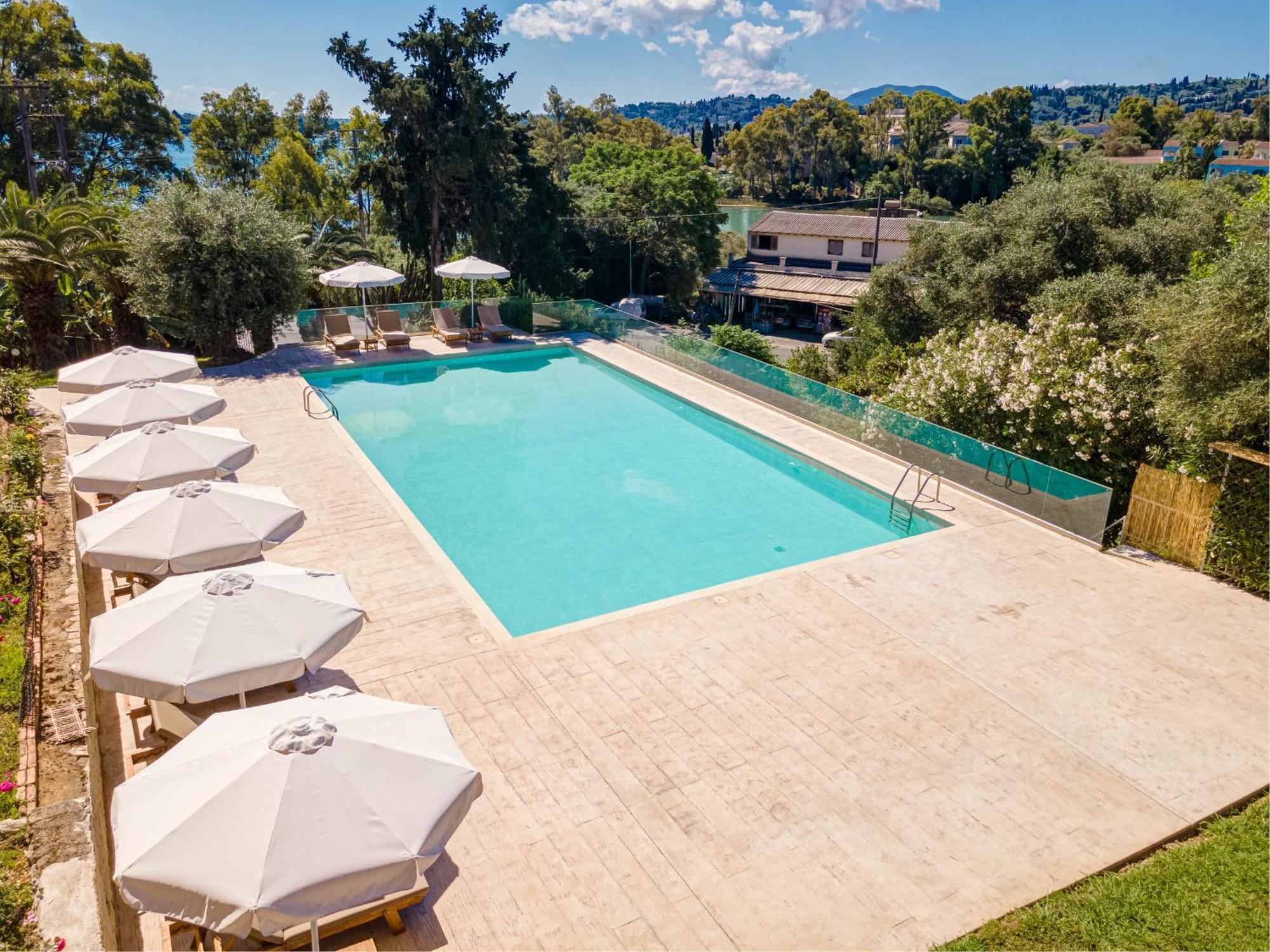 Ionian Arches Hotel Guviá Kültér fotó
